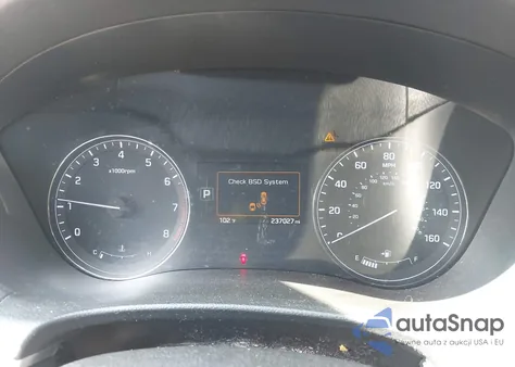 2015 Hyundai Genesis 3.8 from USA, damaged, VIN KMHGN4JEXFU047826